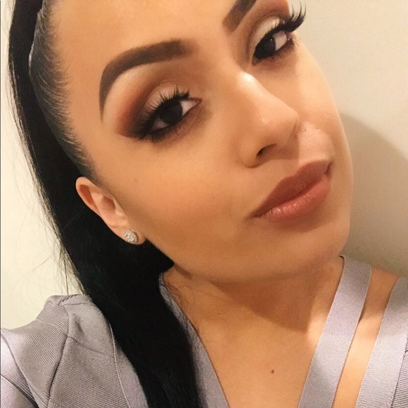 Meet your Posher, Paula - Picture 3 of 8